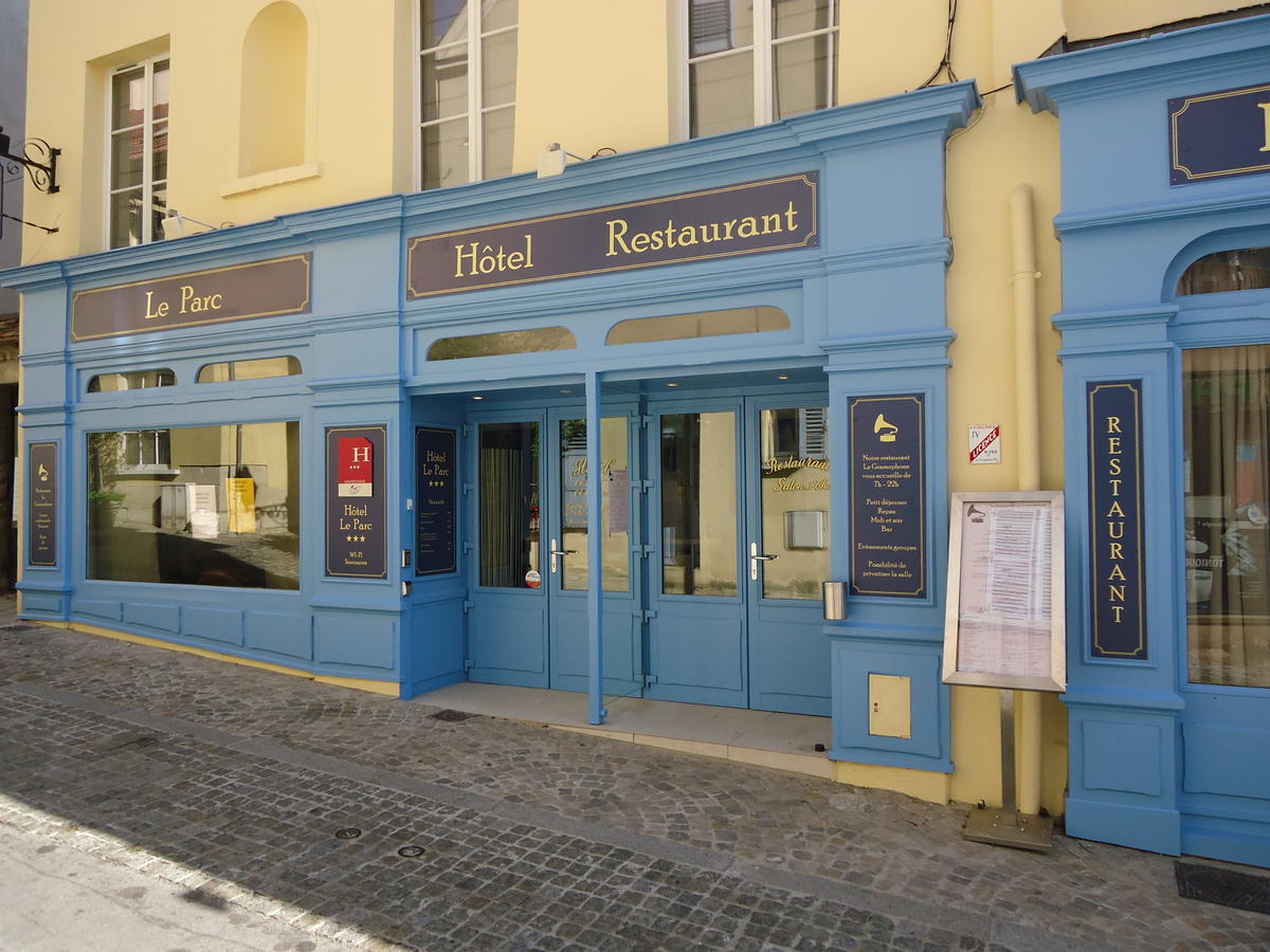 Hotel Le Parc Marly-le-Roi Exteriér fotografie