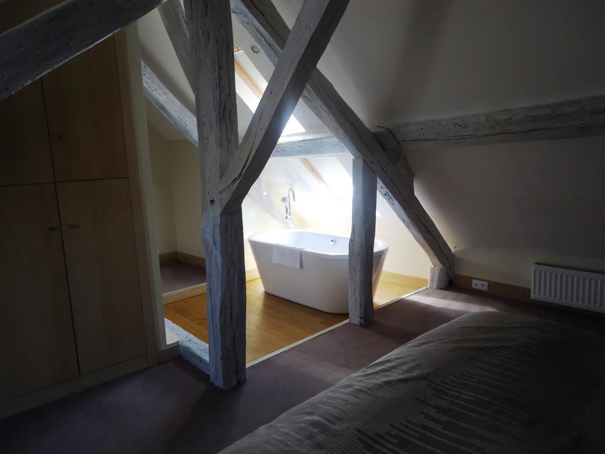 Hotel Le Parc Marly-le-Roi Pokoj fotografie