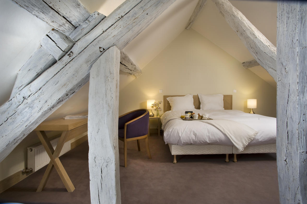 Hotel Le Parc Marly-le-Roi Pokoj fotografie